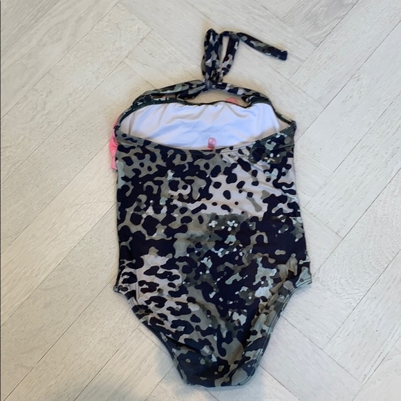 PILYQ girls camo swimsuit size 8 - Picture 2 of 3